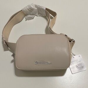 Lululemon - Everywhere Belt Bag *Leather Alternative - NWT